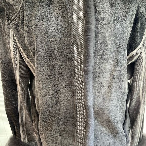 St. John Sport Genuine Fur Trim Gray Suede Jacket retail  $1,000 - Picture 5 of 11